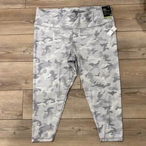 Gap Gray Camouflage Cropped Leggings